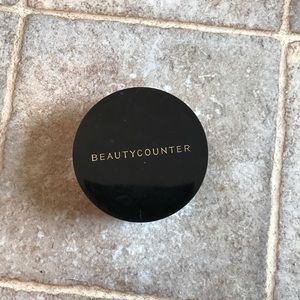 BeautyCounter mattifying powder